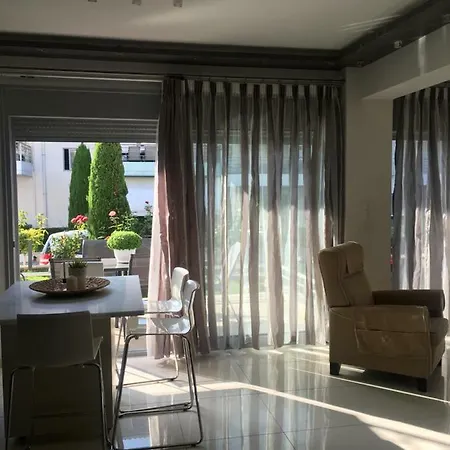 Appartement House